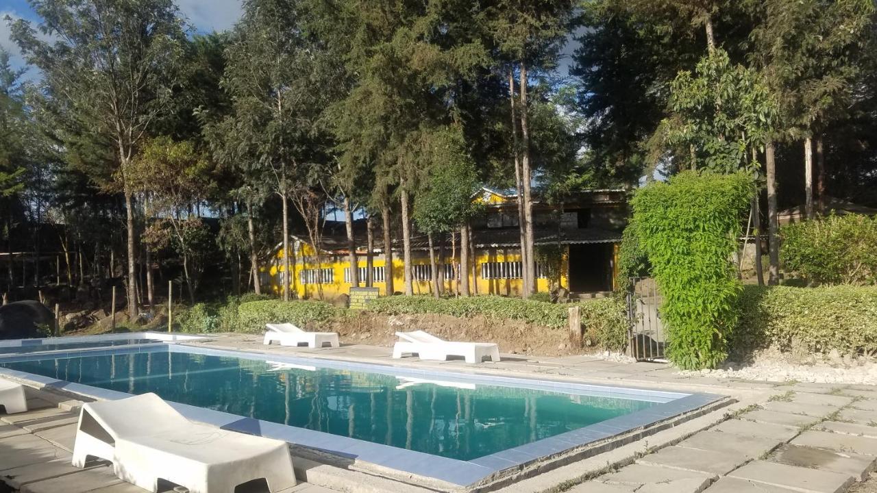 Triple Eden Resort - Найваша Екстериор снимка