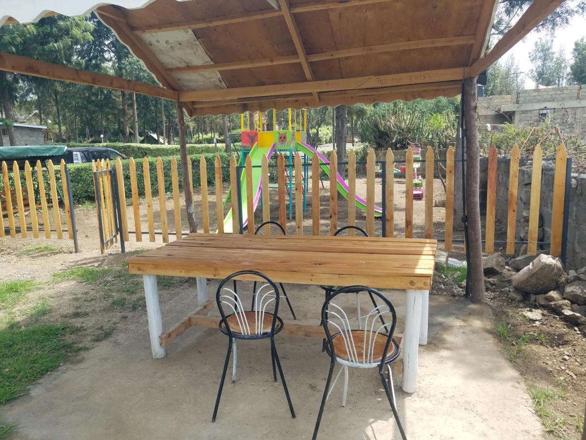 Triple Eden Resort - Найваша Екстериор снимка