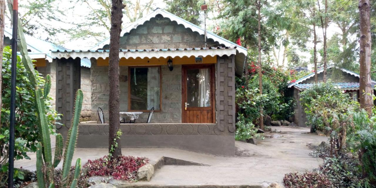 Triple Eden Resort - Найваша Екстериор снимка
